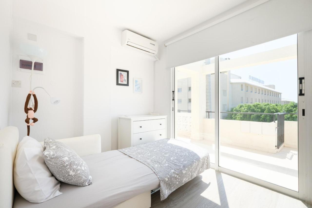 Seaview 3 Bedroom Kings Road Penthouse Paphos Luaran gambar