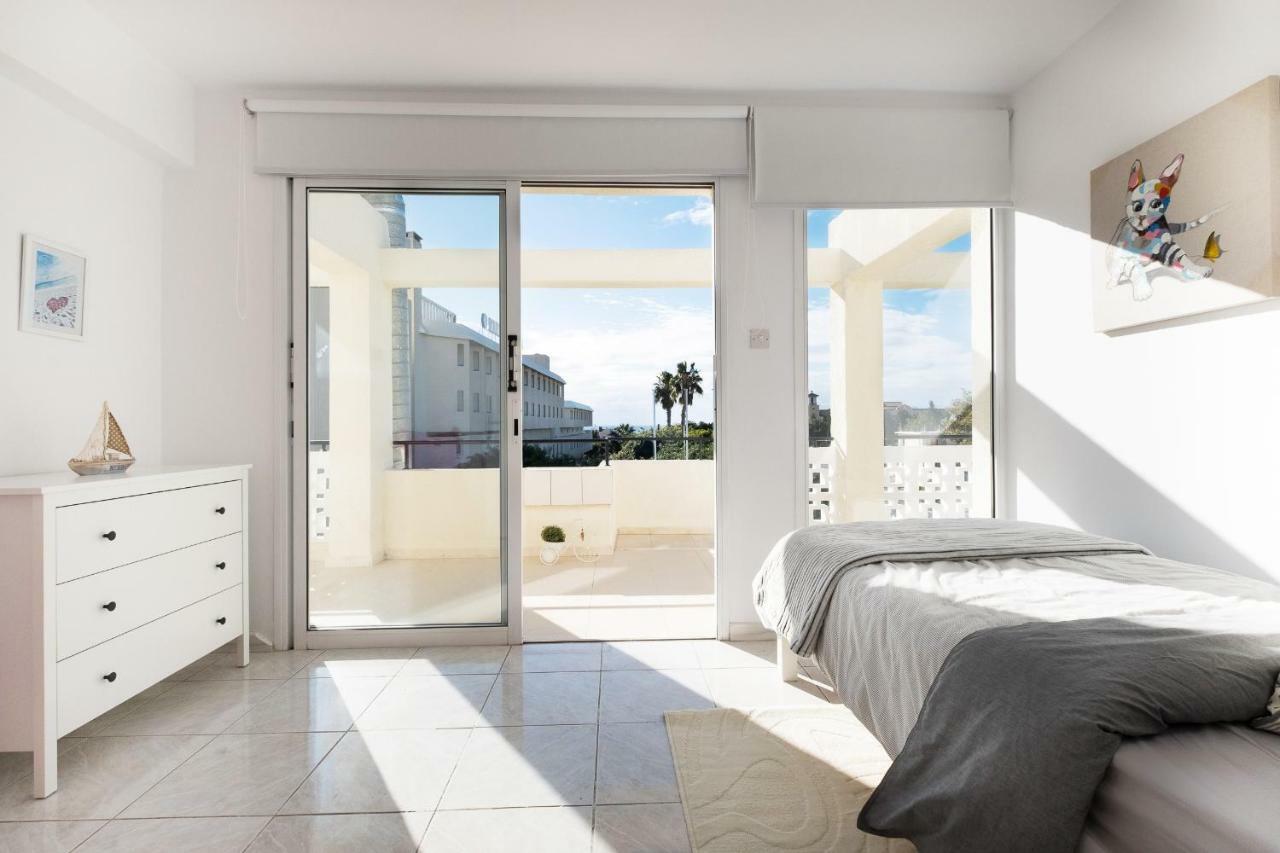 Seaview 3 Bedroom Kings Road Penthouse Paphos Luaran gambar